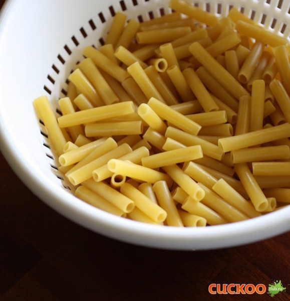 2012-03-19-slow-cooker-baked-ziti-water-580.jpg